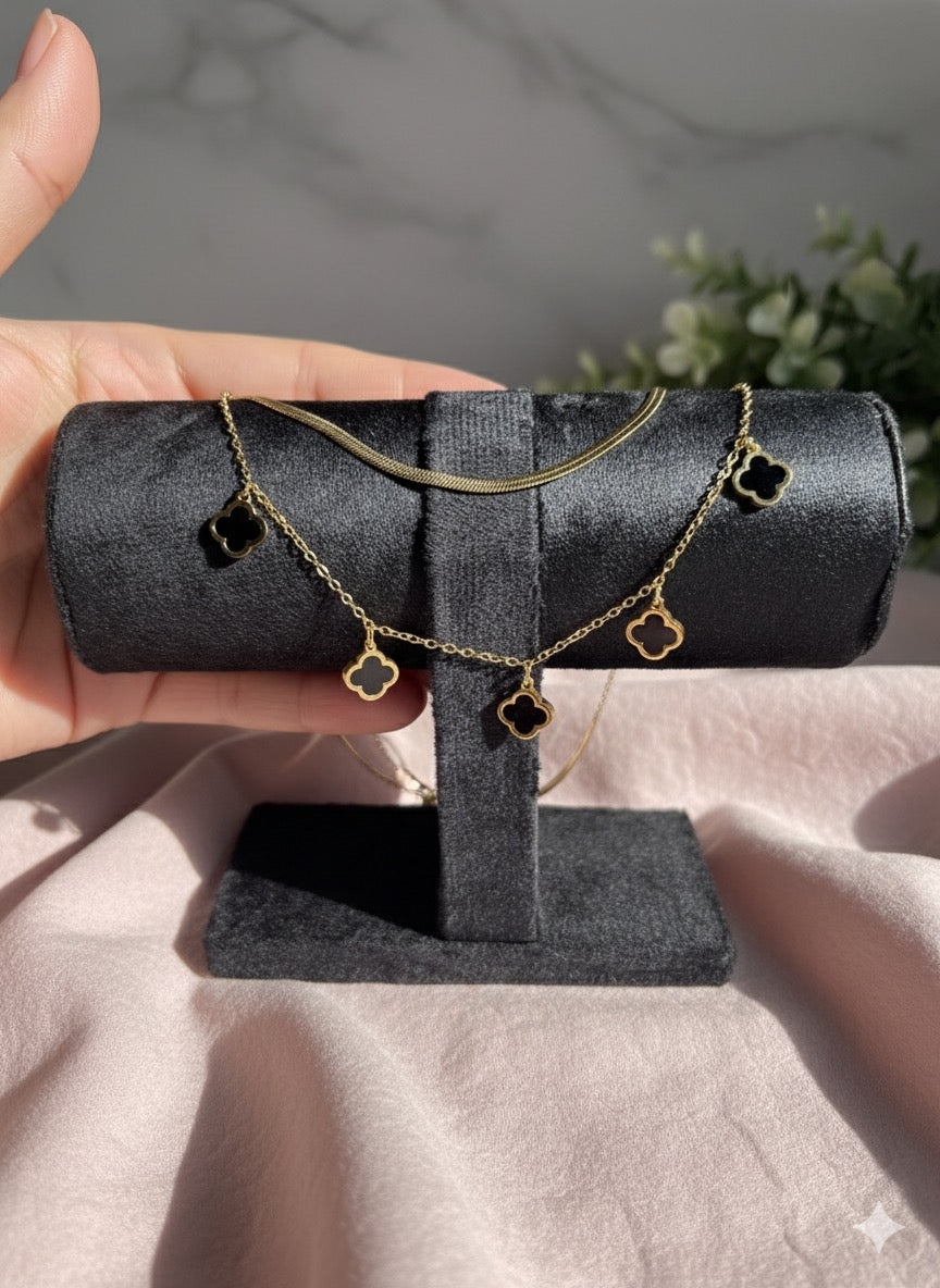 Black Layered Clover Pendant