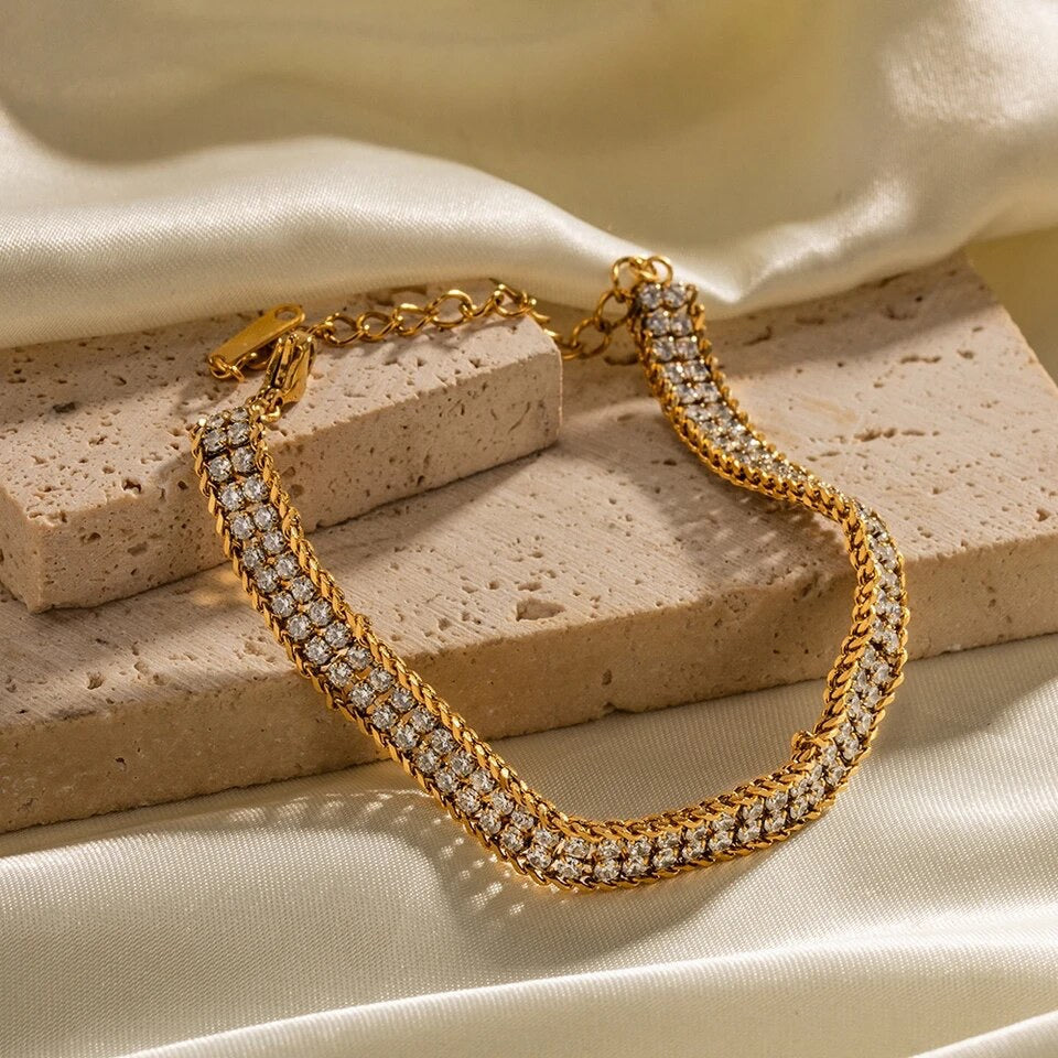 Double Layered Luster Bracelet(Adjustable)