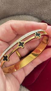 Double Layered Clove Bangle